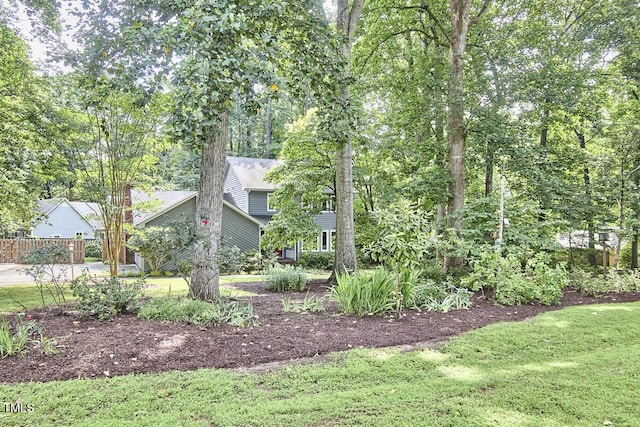 2334 Dawn Trl, Durham, NC 27712 - view of yard