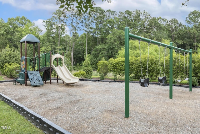 1625 Banks View Dr, Raleigh, NC 27603 - view of communal playground