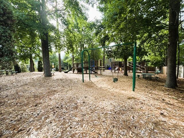 1016 Goldmist Ln, Durham, NC 27713 - view of community play area