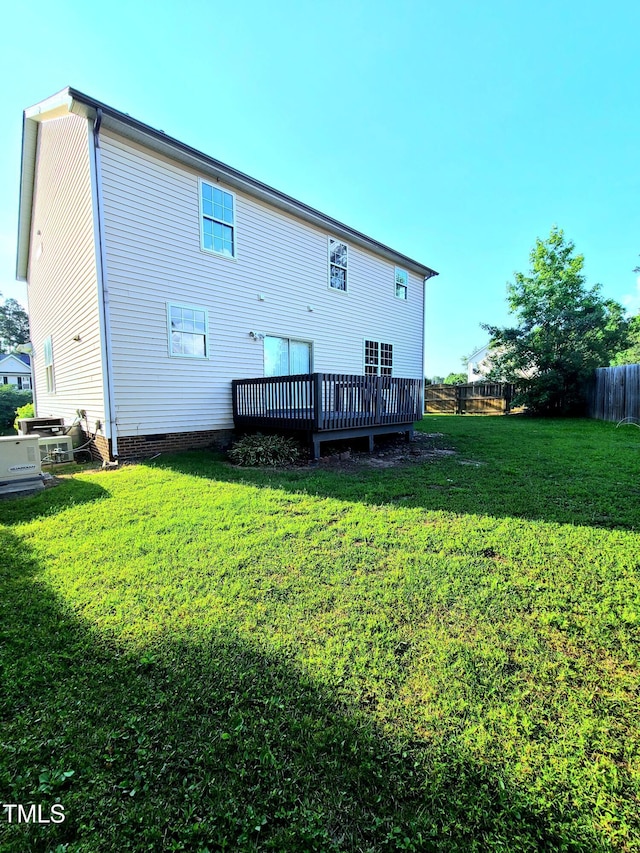 6701 Winding Arch Dr, Durham, NC 27713 - rear view of house with a deck and crawl space