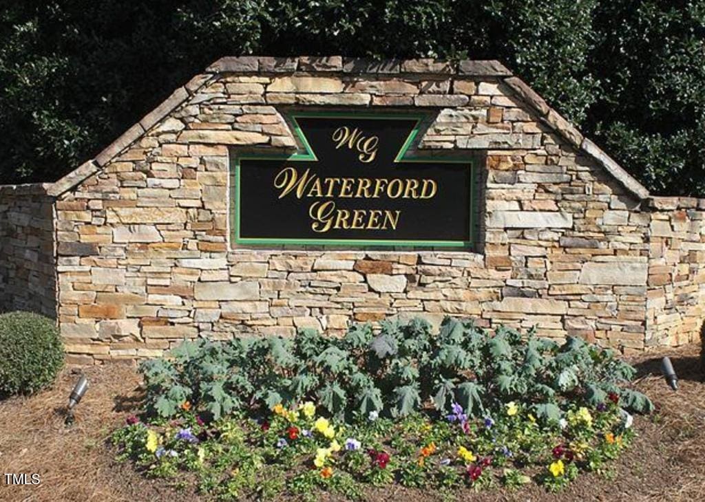 2302 Fordcrest Dr, Apex, NC 27502 - view of community / neighborhood sign