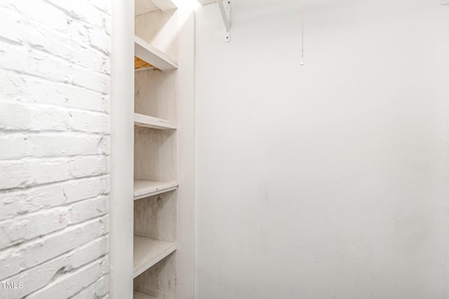 1401 Robinhood Rd, Durham, NC 27701 - view of walk in closet