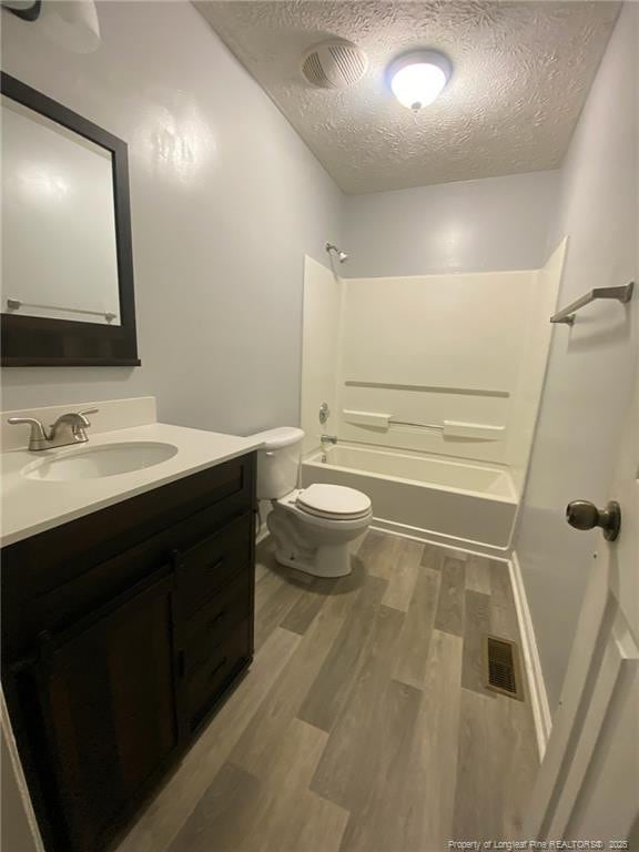 6887 Baystone Rd, Fayetteville, NC 28314 - photo 5