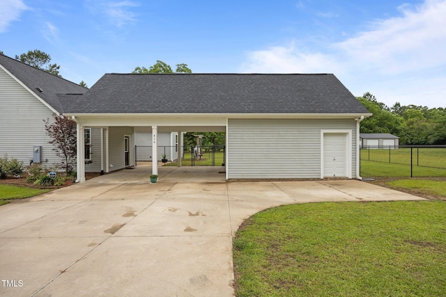 416 Fred Tew Rd, Dunn, NC 28334 - view of front facade with driveway and roof with shingles