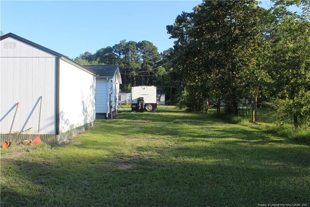 411 Rainey Dr, Spring Lake, NC 28390 - view of grassy yard