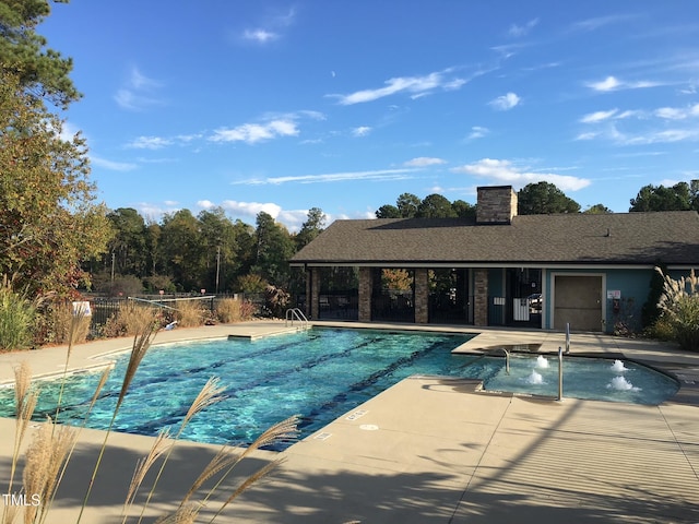 1213 Silver Beach Way, Raleigh, NC 27606 - community pool with a patio area and a jacuzzi