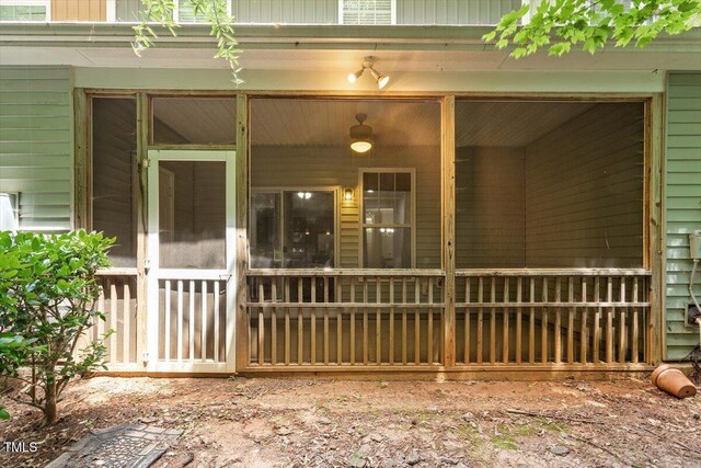 1213 Silver Beach Way, Raleigh, NC 27606 - property entrance