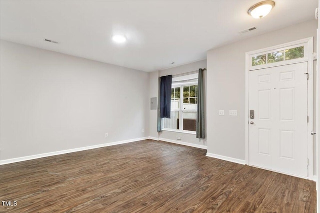 330 Gilman Ln Unit 109, Raleigh, NC 27610 - foyer featuring dark wood-style flooring and baseboards