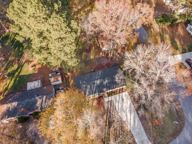 5917 Meadowlark Ln, Raleigh, NC 27610 - drone / aerial view
