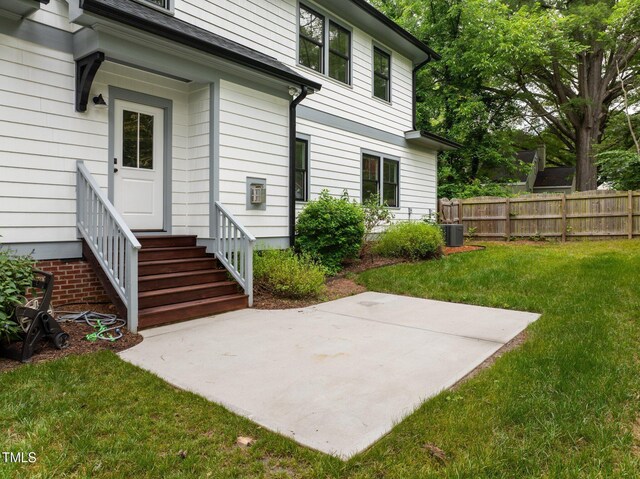 2551 Drake Ave, Durham, NC 27705 - back of property with a patio
