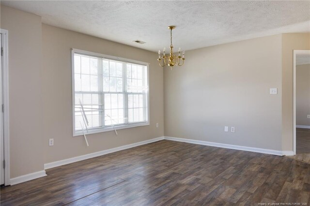 4832 Miranda Dr, Hope Mills, NC 28348 - photo 5
