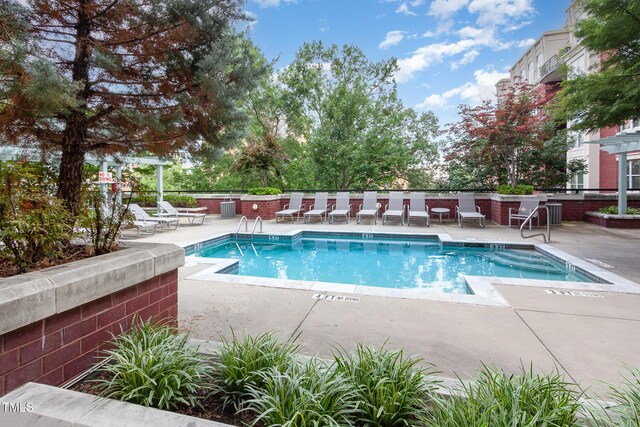 618 N Boylan Ave Unit 520, Raleigh, NC 27603 - community pool featuring a patio area