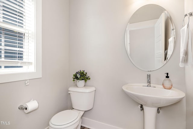 442 Granite Mill Blvd, Chapel Hill, NC 27516 - bathroom featuring baseboards and toilet