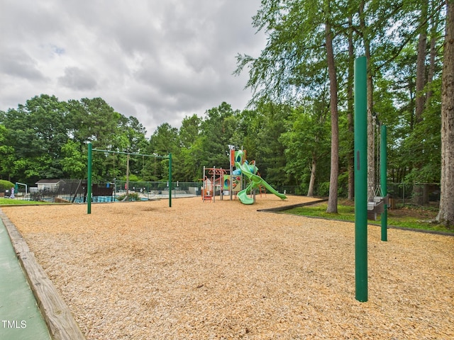 7501 Montibillo Pkwy, Durham, NC 27713 - community play area featuring view of scattered trees