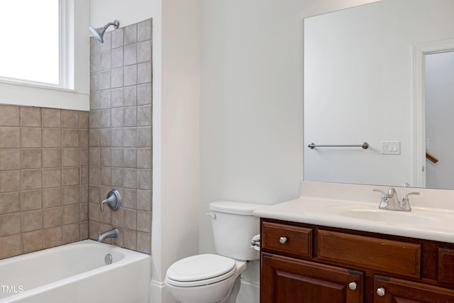 400 W Rosemary St Unit 114, Chapel Hill, NC 27516 - bathroom featuring vanity and bathtub / shower combination