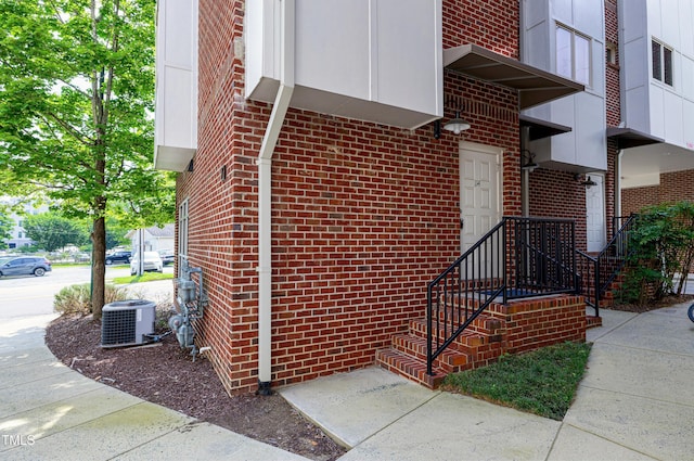 400 W Rosemary St Unit 114, Chapel Hill, NC 27516 - view of exterior entry featuring brick siding