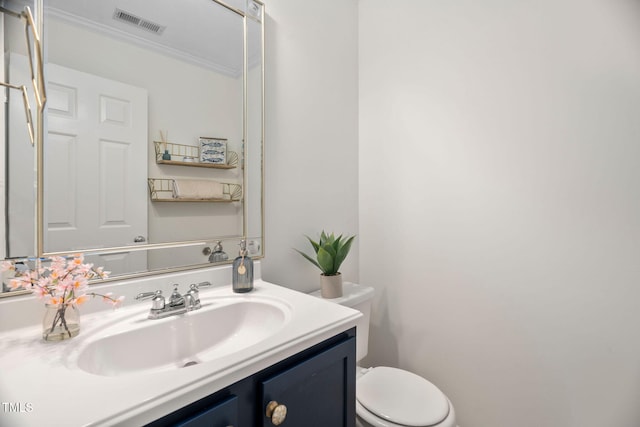 1563 Laureldale Dr, Raleigh, NC 27609 - half bath with vanity and ornamental molding