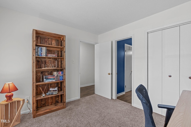 11 Stone Village Ct, Durham, NC 27704 - office space with carpet