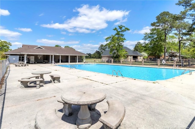 1210 Four Wood Dr, Fayetteville, NC 28312 - photo 32
