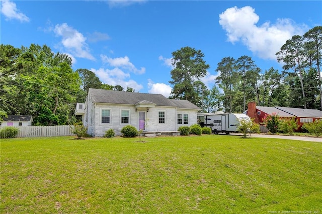 92 Nathan Dudley Rd, Clinton, NC 28328 - view of front of house with driveway