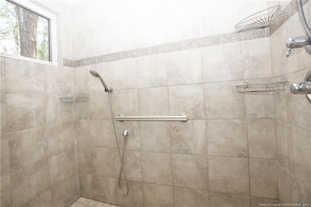 38 Windsong Pl, Whispering Pines, NC 28327 - full bathroom featuring tiled shower