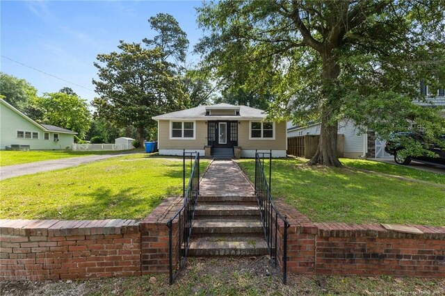 123 John St, Fayetteville, NC 28305 - view of bungalow