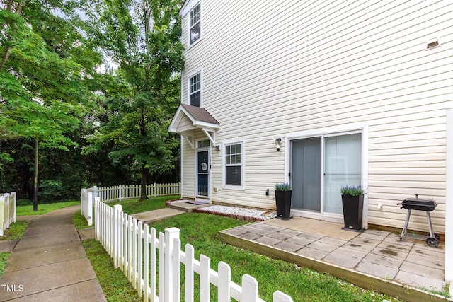 320 Gilman Ln Unit 106, Raleigh, NC 27610 - view of fenced yard