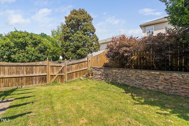 200 Woodvale Way, Fuquay Varina, NC 27526 - view of yard