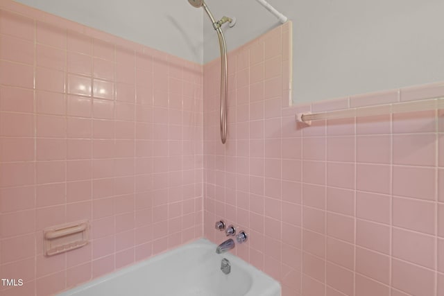 218 Forestville Rd, Wake Forest, NC 27587 - full bathroom featuring shower / bathtub combination