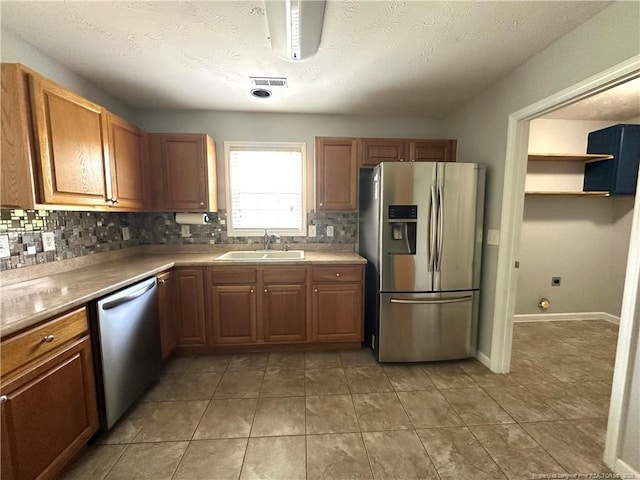 554 Lenoir Dr, Spring Lake, NC 28390 - photo 7
