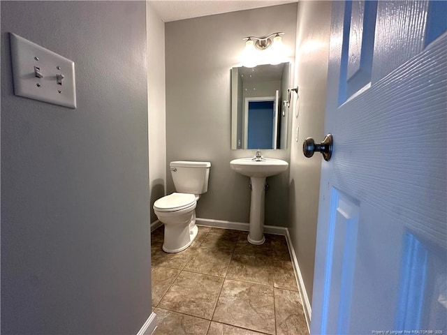 554 Lenoir Dr, Spring Lake, NC 28390 - photo 12
