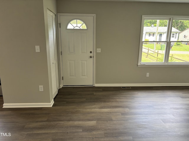 510 N St, Graham, NC 27253 - entrance foyer featuring baseboards and dark wood finished floors