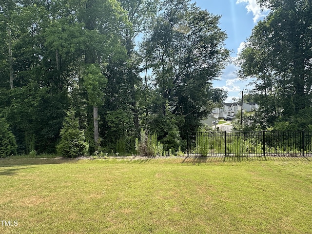 2417 Tobacco Root Dr, Raleigh, NC 27616 - view of yard