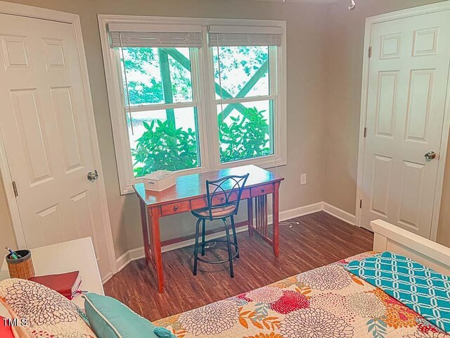 5500 Fortunes Ridge Dr Unit 94C, Durham, NC 27713 - office area with dark wood-style flooring and baseboards