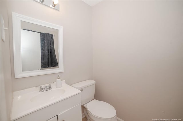 6310 Glenlea Cir, Fayetteville, NC 28314 - half bathroom featuring vanity and toilet