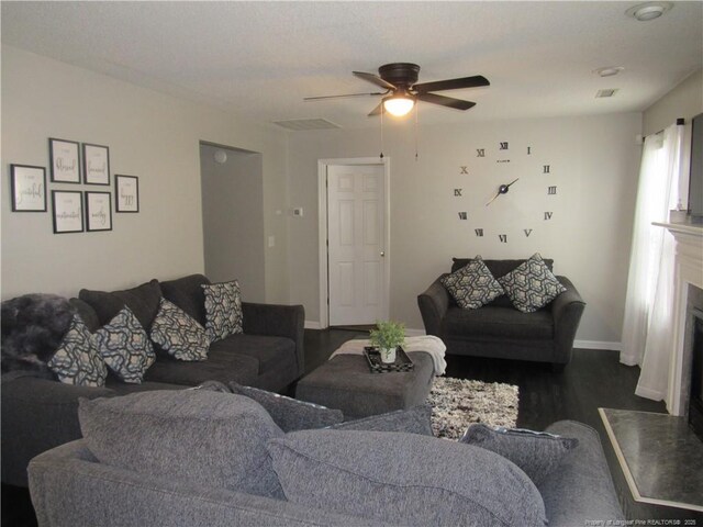 2734 Sunnybrook Dr, Sanford, NC 27330 - photo 11