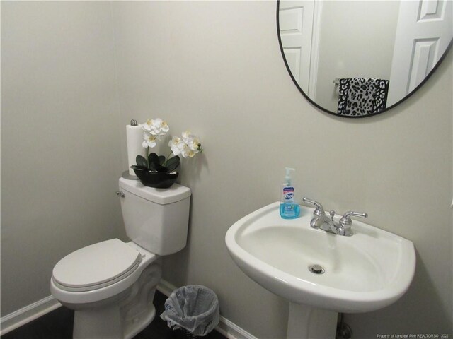 2734 Sunnybrook Dr, Sanford, NC 27330 - photo 12