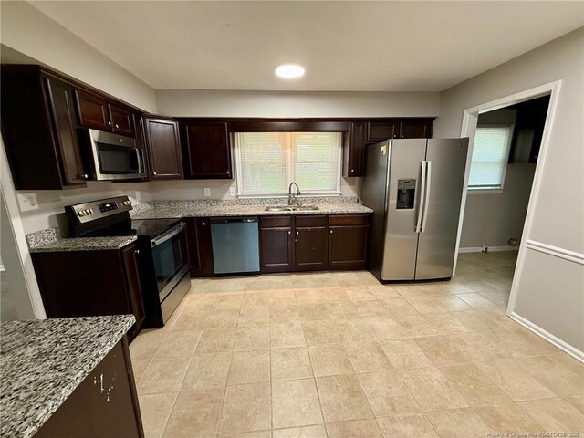 829 Dandridge Dr, Fayetteville, NC 28303 - photo 14
