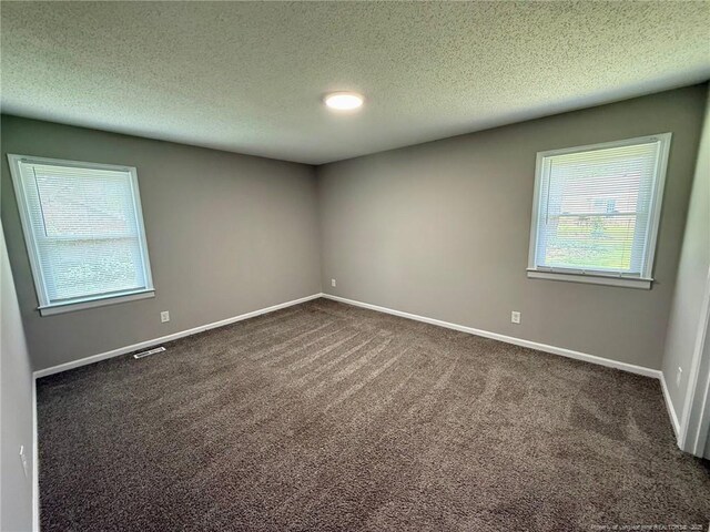 829 Dandridge Dr, Fayetteville, NC 28303 - photo 32