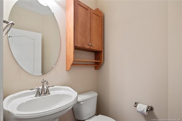 259 Rolling Pines Dr, Spring Lake, NC 28390 - bathroom featuring a sink and toilet