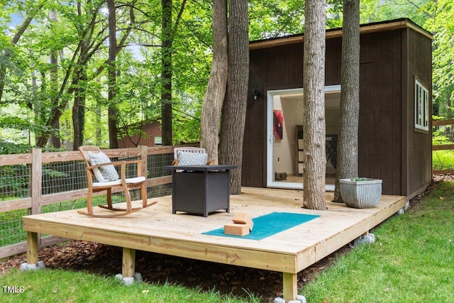1403 Meadow Ln, Chapel Hill, NC 27516 - view of wooden terrace