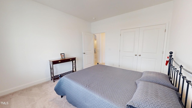 1720 Pinecliff Ct, Fuquay Varina, NC 27526 - bedroom with light colored carpet and a closet
