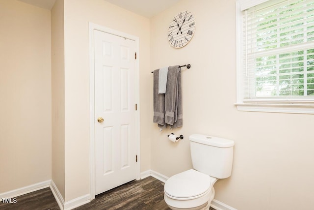2120 Northcrest Dr, Elon, NC 27244 - bathroom featuring wood finished floors
