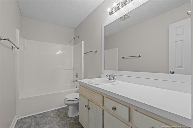 40 Blue Heron Ct, Sanford, NC 27332 - full bath featuring vanity, shower / washtub combination, and a textured ceiling