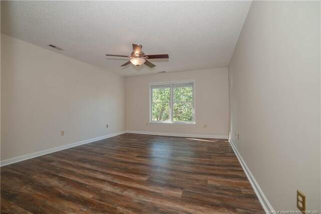 1939 Fairforest Dr, Fayetteville, NC 28304 - photo 14