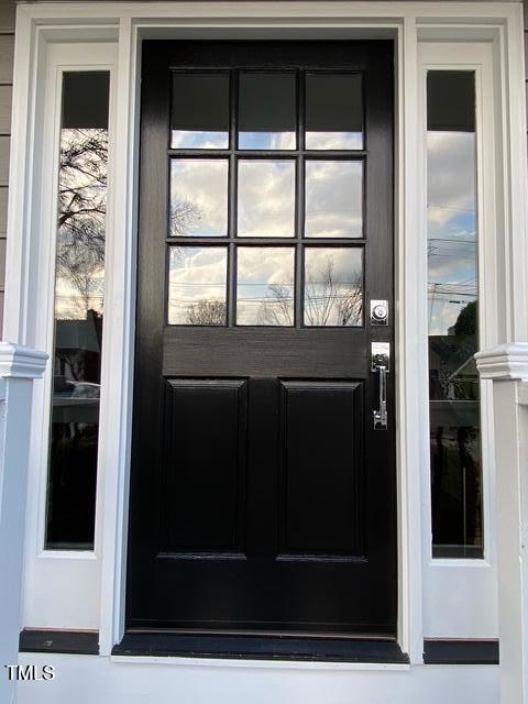 627 New Rd, Raleigh, NC 27608 - doorway to property