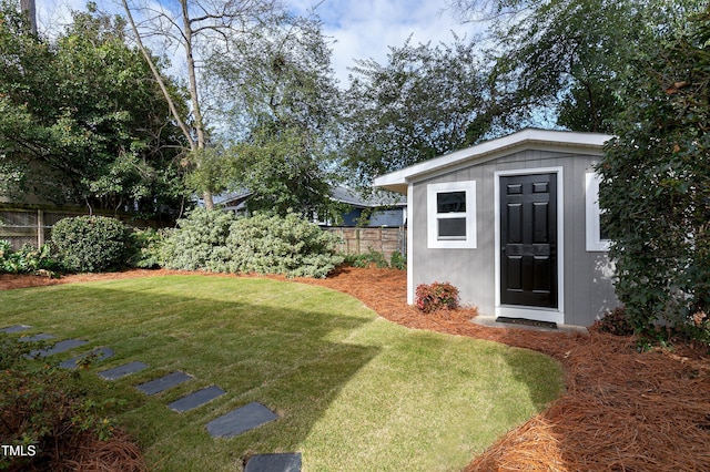 627 New Rd, Raleigh, NC 27608 - view of yard with an outdoor structure