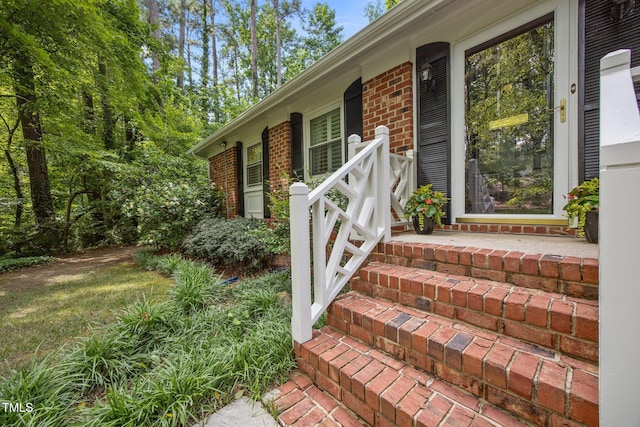 926 Wimbleton Dr, Raleigh, NC 27609 - entrance to property featuring brick siding