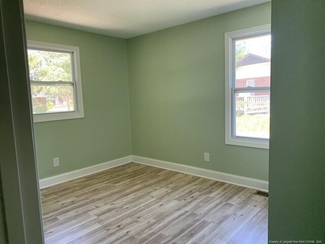 1002 Able St, Elizabethtown, NC 28337 - photo 7