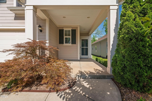 1019 Santiago St, Durham, NC 27703 - entrance to property with a garage